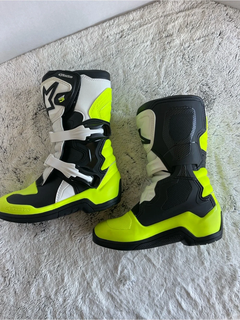 Alpinestars Black, White & Neon Yellow Motocross Boots US Youth/Big Kids 1.5 2.0